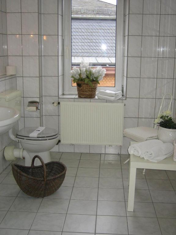 Hotel Frankfurter Hof Лимбург-на-Лане Екстериор снимка