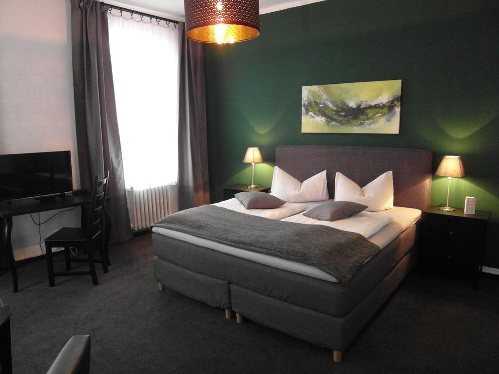 Hotel Frankfurter Hof Лимбург-на-Лане Екстериор снимка